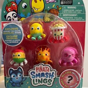 Piñata Smashlings Pack with Colorful Figures